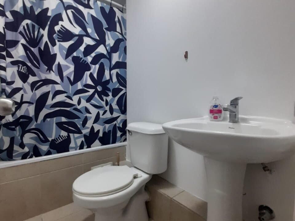 7D110DA2-9637-43FA-9AB8-97A37172A630